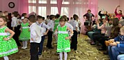 Танцевальная композиция "Россия"Общее родительское собрание.2023г.